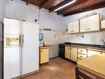 Venta PH 4 ambientes en Villa Libertad. Permuta