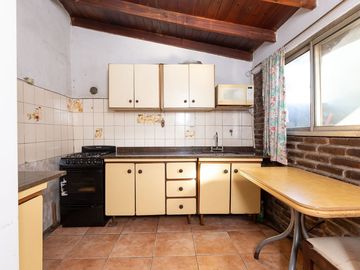 Venta PH 4 ambientes en Villa Libertad. Permuta