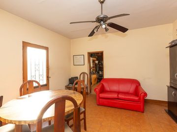 Venta PH 4 ambientes en Villa Libertad. Permuta