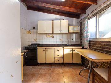 Venta PH 4 ambientes en Villa Libertad. Permuta