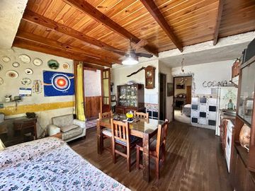 Venta/Permuta Casa 5 amb a refac Caseros Centro