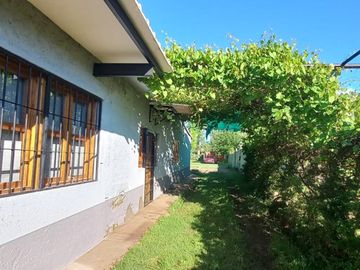 VENTA EXCELENTE CASA QUINTA EN BARRANCAS MAIPU