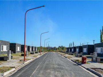Venta Casa a estrenar APTA CREDITO CIPOLLETTI