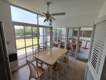 Casa en Country Las Lajas, General Rodríguez