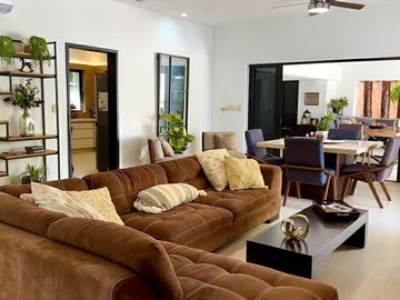 HERMOSA CASA EN VENTA EN MONTEBELLO