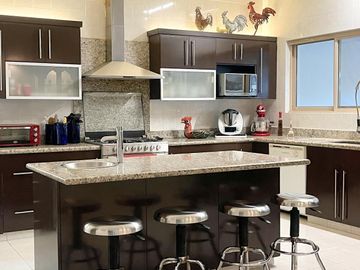 Residencia en VENTA Montes de Amé – Diseño, Exclusividad y Confort