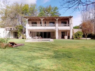 Venta Casa 4 Dormitorios en Suite en Chacra de Murray con Pileta