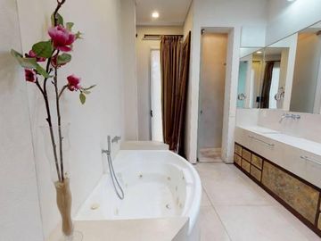 Venta Casa 4 Dormitorios en Suite en Chacra de Murray con Pileta