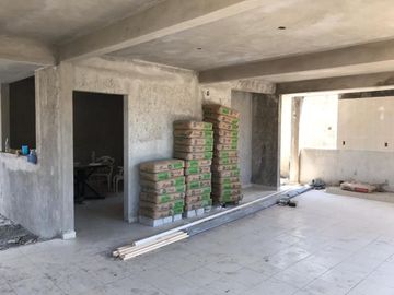 OPORTUNIDAD Casa con alberca en obra gris  en VENTA en Morelos
