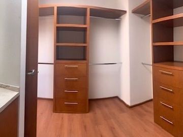 CASA EN VENTA EN BALVANERA POLO AND COUNTRY CLUB