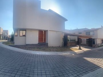 CASA EN VENTA EN BALVANERA POLO AND COUNTRY CLUB