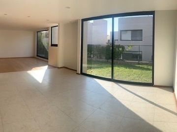 CASA EN VENTA EN BALVANERA POLO AND COUNTRY CLUB