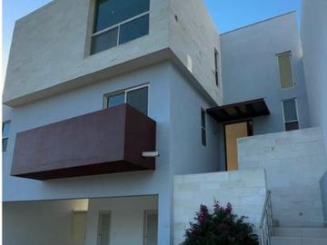 Casa en  Venta en Laderas Residencial, Monterrey NL