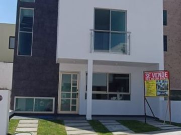 ESTRENA FABULOSA CASA CON AMENIDADES INCREÍBLES