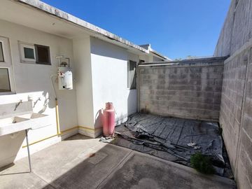 CASA EN VENTA DE UN PISO, En Fracc. Los Encinos, El Marques, Querétaro, cp. 76243