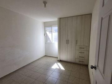 CASA EN VENTA DE UN PISO, En Fracc. Los Encinos, El Marques, Querétaro, cp. 76243