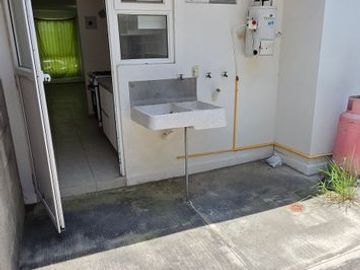 CASA EN VENTA DE UN PISO en Los Encinos, El Marques, Querétaro, cp. 76243