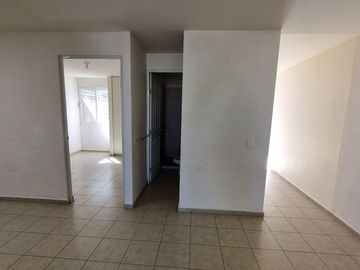 CASA EN VENTA DE UN PISO, En Fracc. Los Encinos, El Marques, Querétaro, cp. 76243