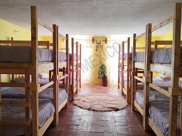 Quinta en venta remodelada para recibir a más de 80 personas, ideal para descanso, retiro o inversión