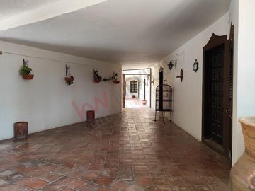Quinta en venta remodelada para recibir a más de 80 personas, ideal para descanso, retiro o inversión