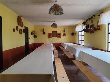 Quinta en venta remodelada para recibir a más de 80 personas, ideal para descanso, retiro o inversión