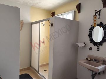 Quinta en venta remodelada para recibir a más de 80 personas, ideal para descanso, retiro o inversión