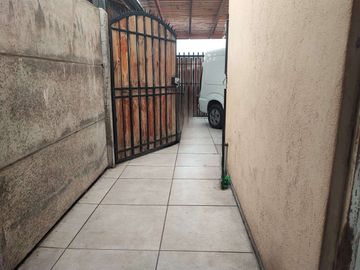 Venta de Casa en Puente Alto, 4H+1B+1E