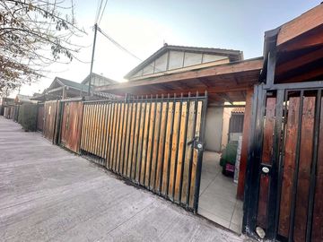 Venta de Casa en Puente Alto, 4H+1B+1E