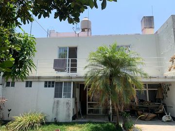 Casa en venta en Col. Ladrón de Guevara