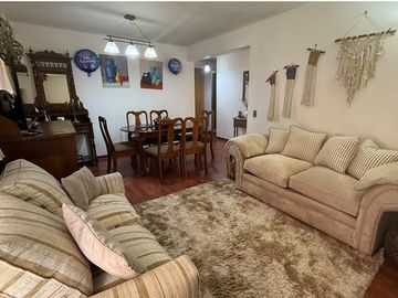 OPORTUNIDAD! Hermosa Casa 5D 3B PATIO PISCINA