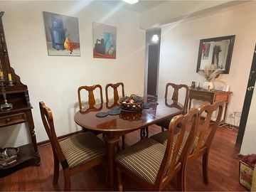OPORTUNIDAD! Hermosa Casa 5D 3B PATIO PISCINA