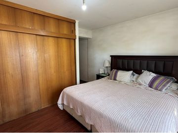 OPORTUNIDAD! Hermosa Casa 5D 3B PATIO PISCINA