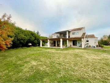 Paraíso familiar en Talagante: Parcela de 5.924 m²