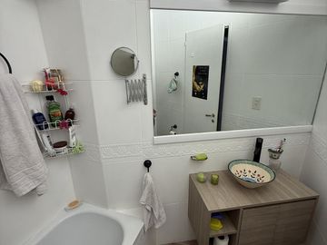Casa chalet estilo moderno en Venta en barrio privado Club Campos de Golf Las Praderas De Lujan.