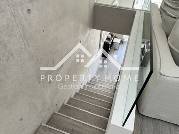 OPORTUNIDAD PRECIOSO Y MODERNO DUPLEX EN TOWNHOUSE CHICUREO