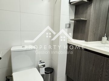 OPORTUNIDAD PRECIOSO Y MODERNO DUPLEX EN TOWNHOUSE CHICUREO