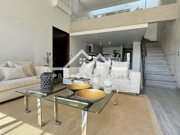 OPORTUNIDAD PRECIOSO Y MODERNO DUPLEX EN TOWNHOUSE CHICUREO