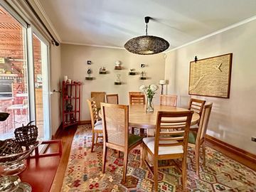 VENTA 5 DORM CHICUREO PIEDRA ROJA