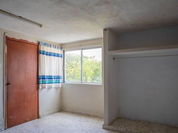 CASA EN VENTA PARA REMODELAR EN EL CENTRO HISTÓRICO DE MÉRIDA