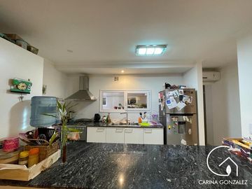 Venta departamento en pleno centro de Neuquén