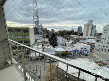 Venta departamento en pleno centro de Neuquén