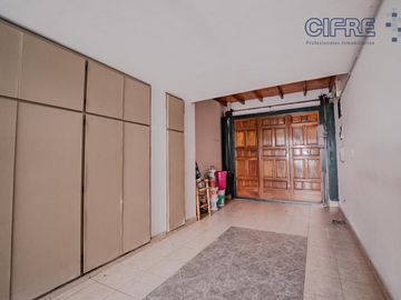 Excelente casa 5 ambientes quincho, patio en Villa Pueyrredón sobre lote de 8,66x41,20