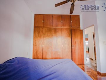 Excelente casa 5 ambientes quincho, patio en Villa Pueyrredón sobre lote de 8,66x41,20