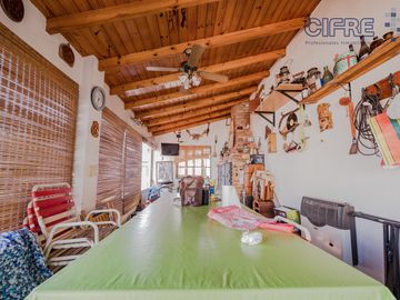 Excelente casa 5 ambientes quincho, patio en Villa Pueyrredón sobre lote de 8,66x41,20