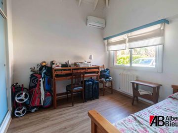 Casa en  Barrio Cerrado El Molino