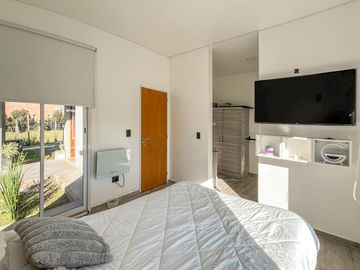 Casa de 3 dormitorios con pileta en los Pasos 2