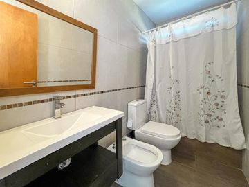 Casa de 3 dormitorios con pileta en los Pasos 2