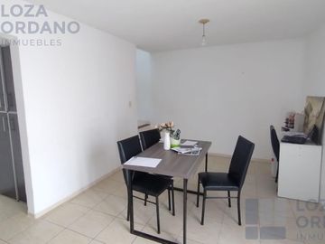 Departamento duplex en venta 2 dormitorios Alto Alberdi con patio