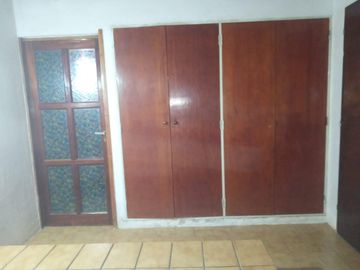 Casa en venta - 3 Dormitorios 2 Baños - Villa Gesell