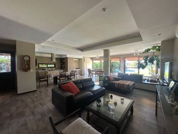 Venta Casa a La Laguna en San Benito Villanueva Tigre